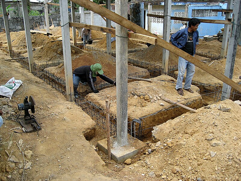 QUICK METHOD OF MAKING THE FOUNDATION OF THE HOUSE STURDY, STRONG AND DURABLE